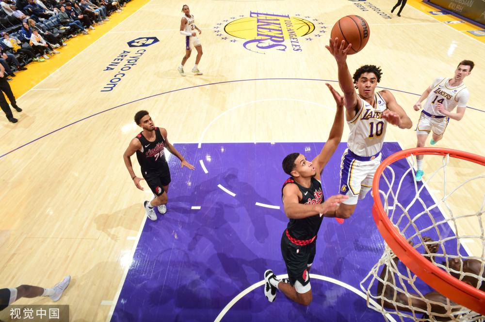 尤其是在对 尤其是在对